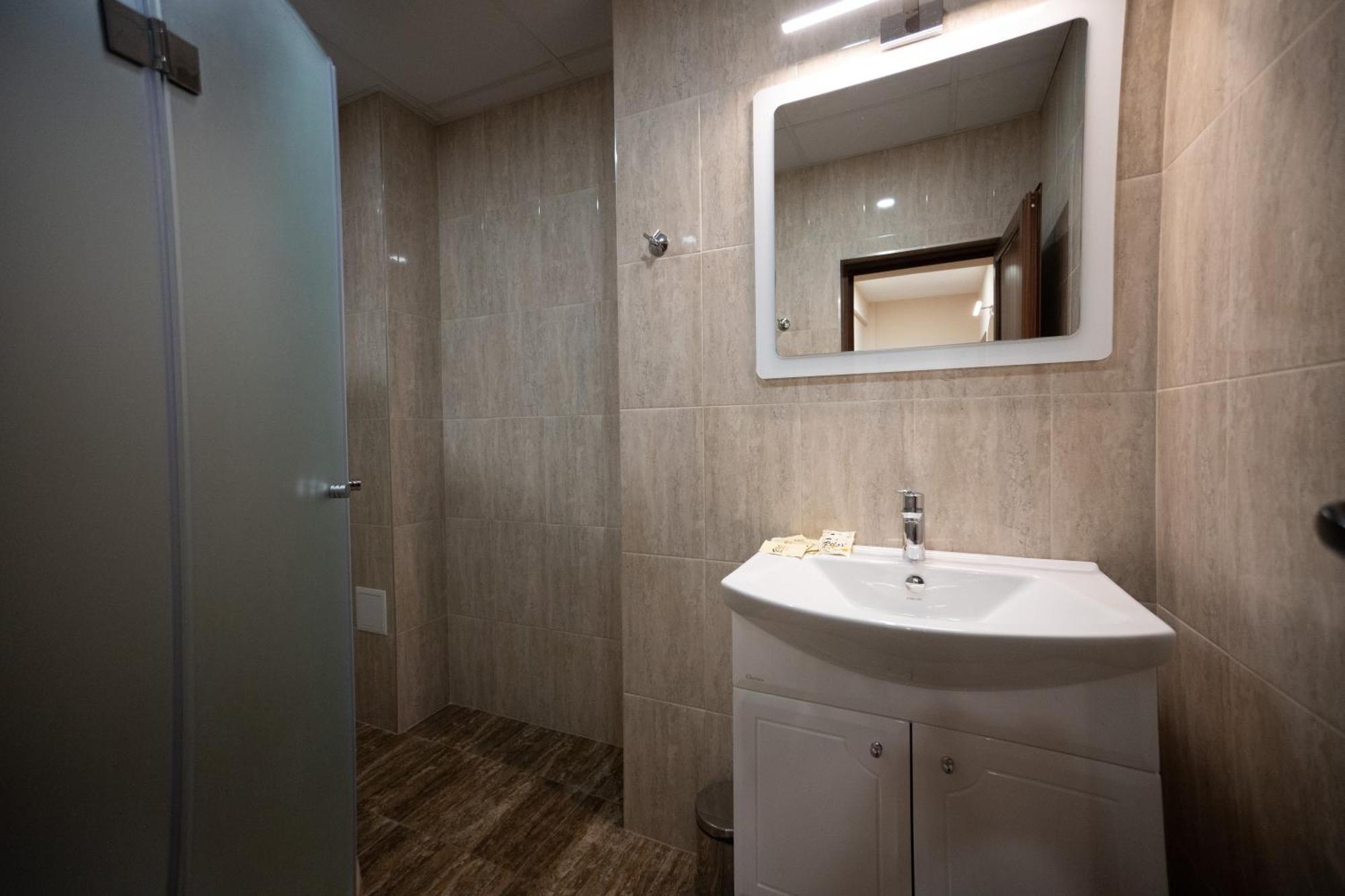 Hotel Velista Woneszta Woda Zewnętrze zdjęcie