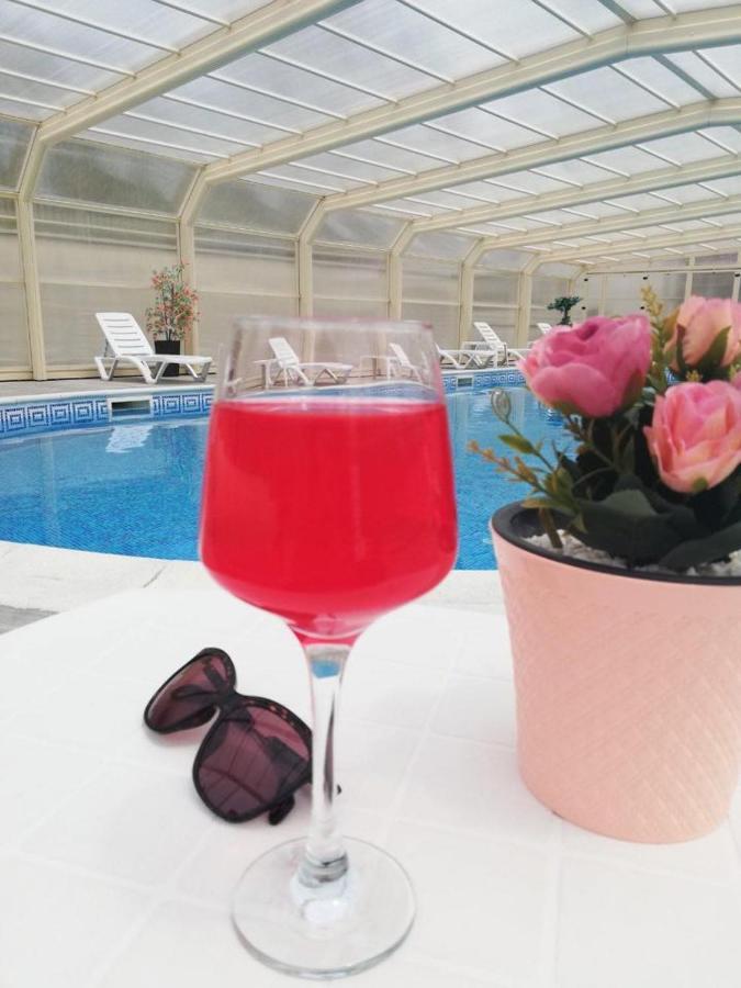 Hotel Velista Woneszta Woda Zewnętrze zdjęcie
